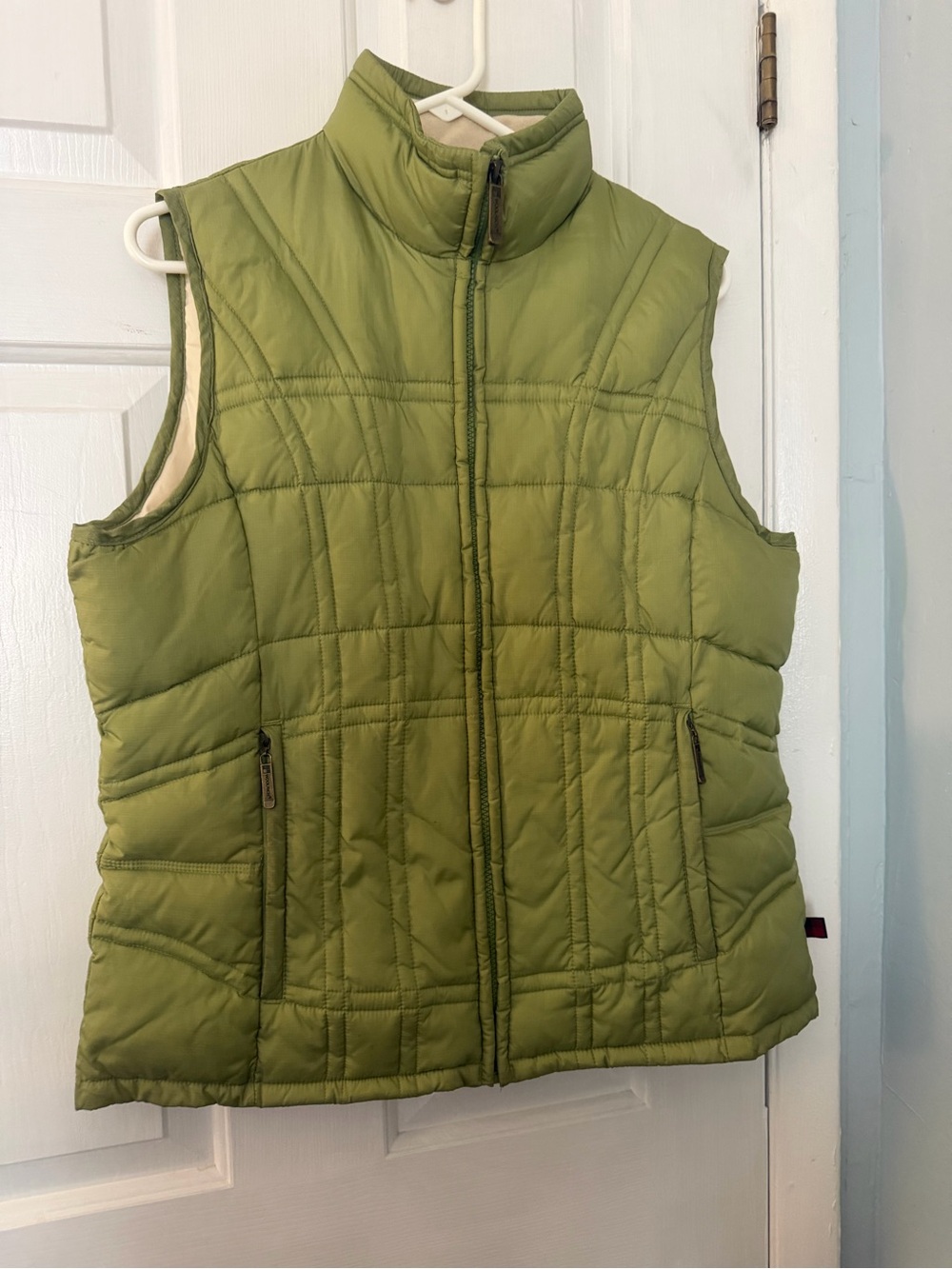 Woolrich Women’s M Light Willow Green Insulated Puffer Vest Full Zip